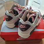 Air Max 90's Women's US 7